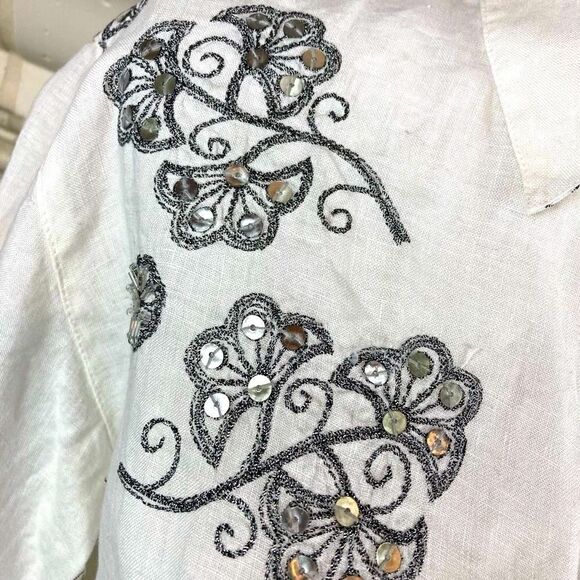 Chicos embroidered linen blouse w/ silver accent beading, silver thread, sparkle - Picture 2 of 9
